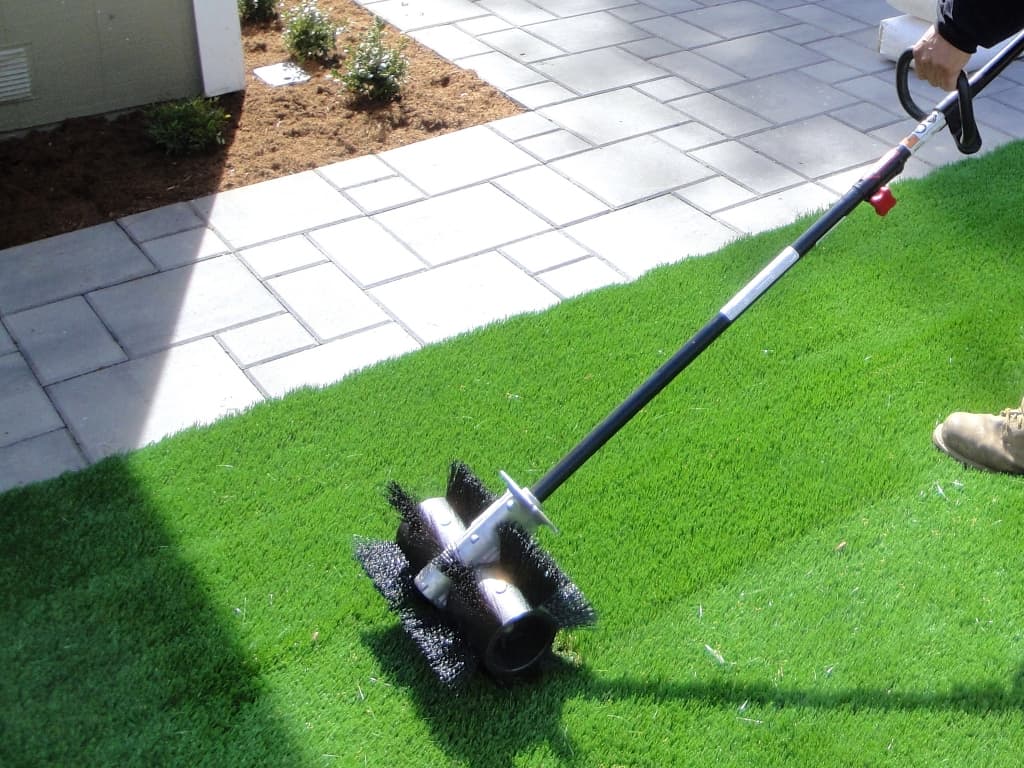 Artificial Turf Cleaning